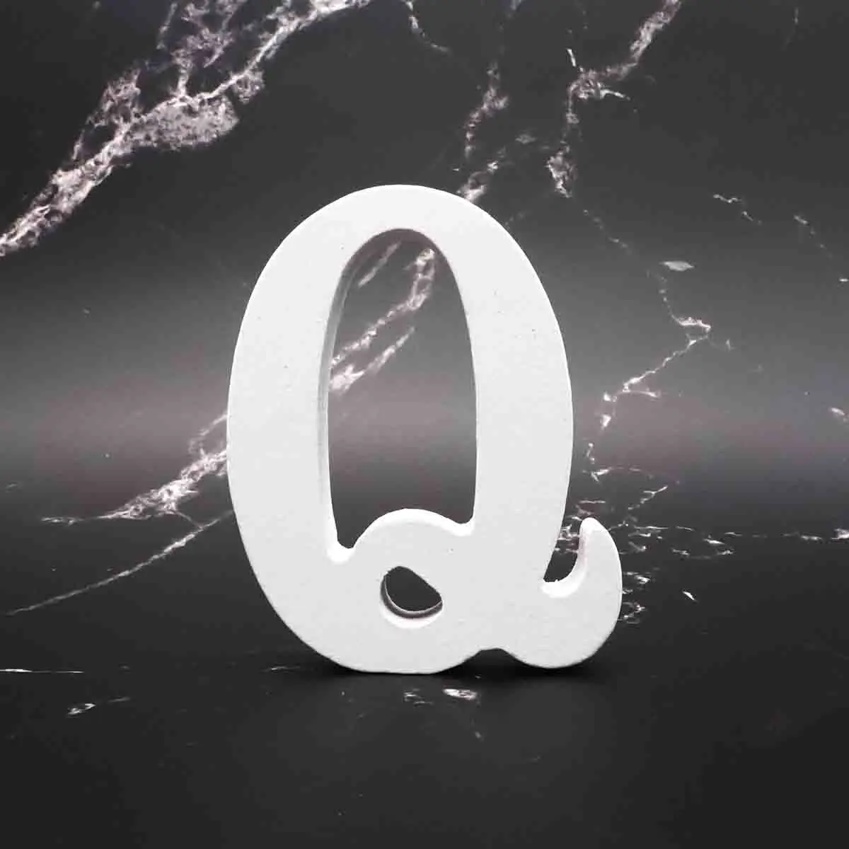 Q 1 шт. 8 см X 8 см белая деревянная буква Английский алфавит DIY Индивидуальное Имя Дизайн Искусство ремесло отдельно стоящее сердце свадебное украшение - Цвет: Q