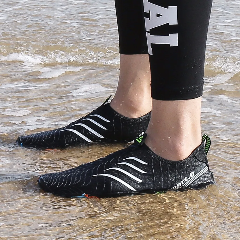 Voovix Men Women water shoes adult anti-skid Beach Shoes outdoor Sports Breathable Aqua Unisex Summer Rubber sneakers | Спорт и