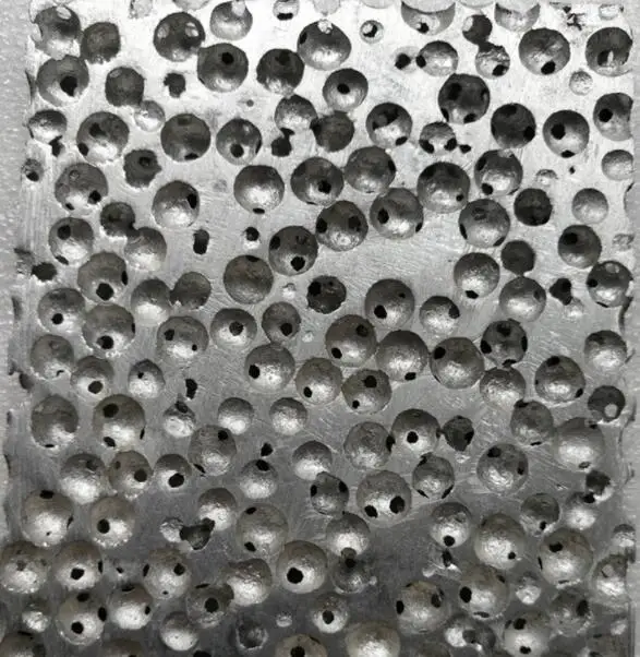 Шаровая пена из алюминия/алюминиевая с отверстиями/материал фильтра для экрана