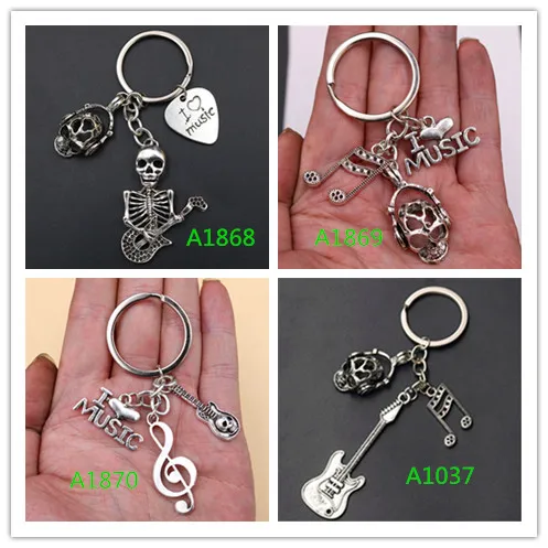 

WKOUD 1pc I Love Music Charm Skull Rock Enthusiasts & Music Symbol Creative Metal Keychain Handmade Gifts A1869