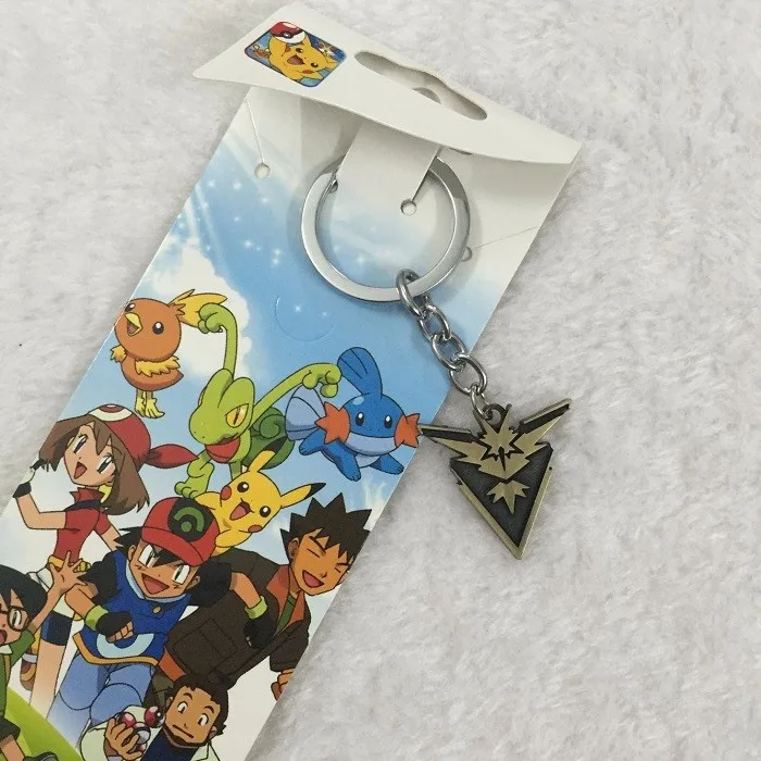 Тематика карманных монстров брошь в виде футболки красного цвета Valor синего