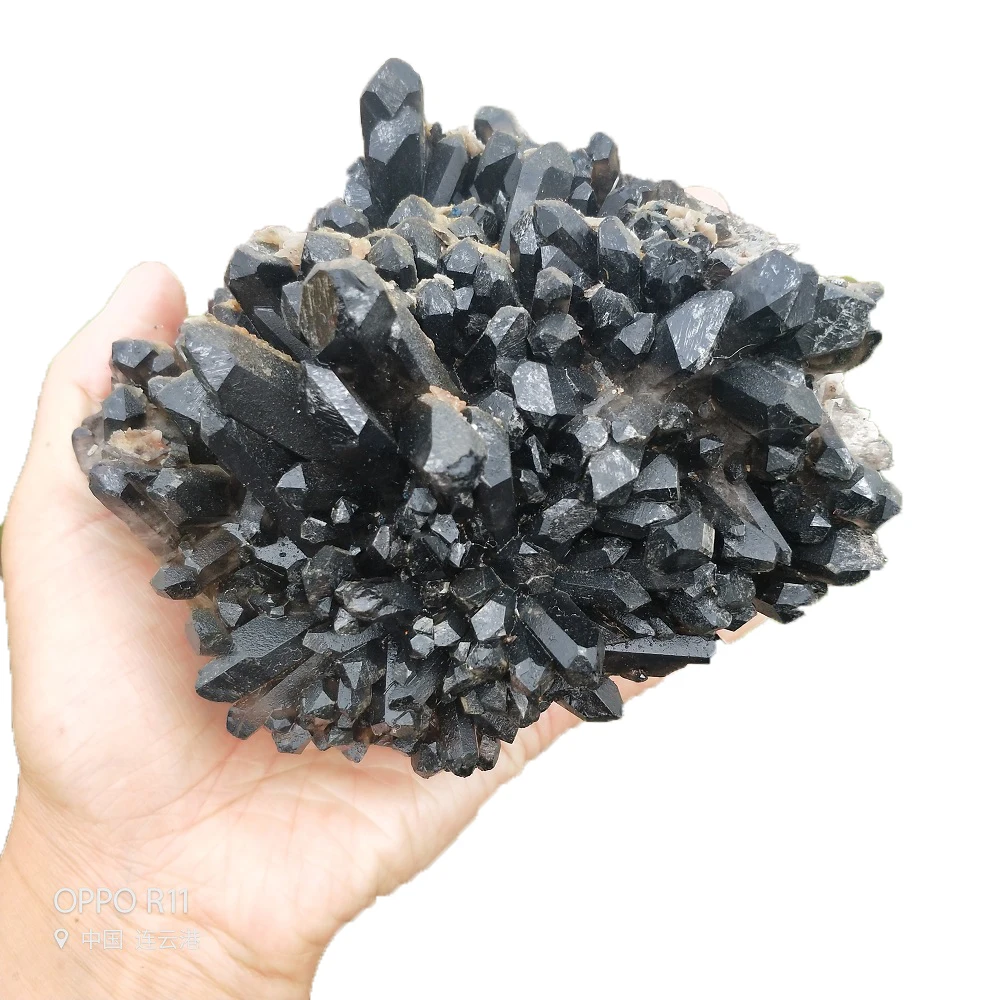 Красивый черный кварцевый кристаллический кластер образец натурального