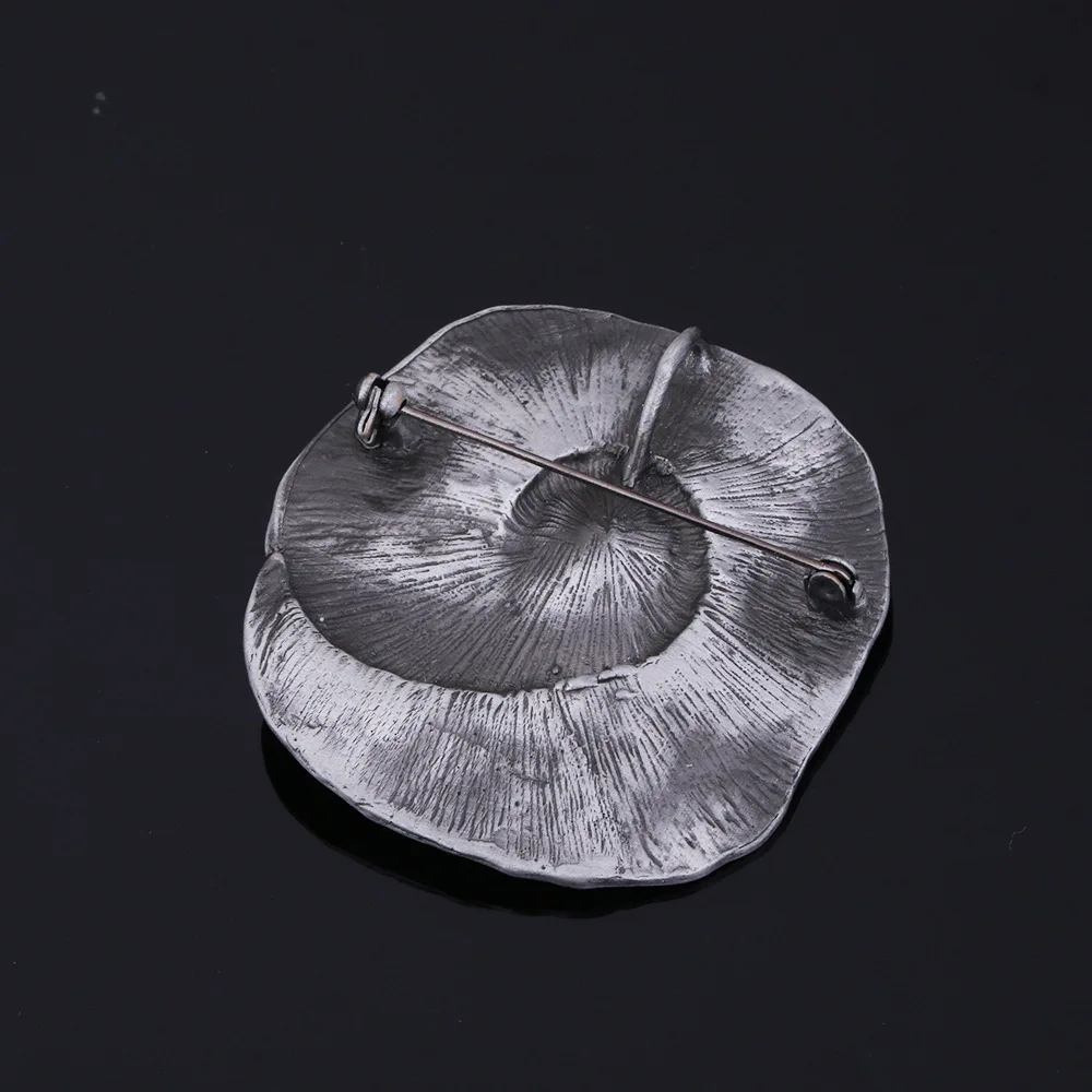 

JUJIE Vintage Flower Pearl Brooches For Women Plant Pins Brooch Dropshipping