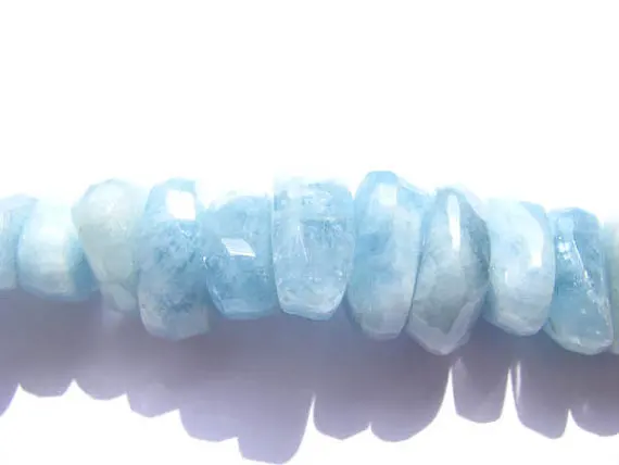 Высокое качество Подлинная Аквамарин Берилл драгоценный камень произвольной