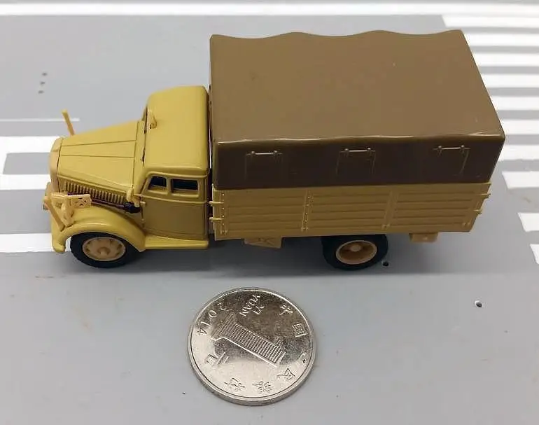 WWII Opel Blitz 1/72 литая модель готового грузовика