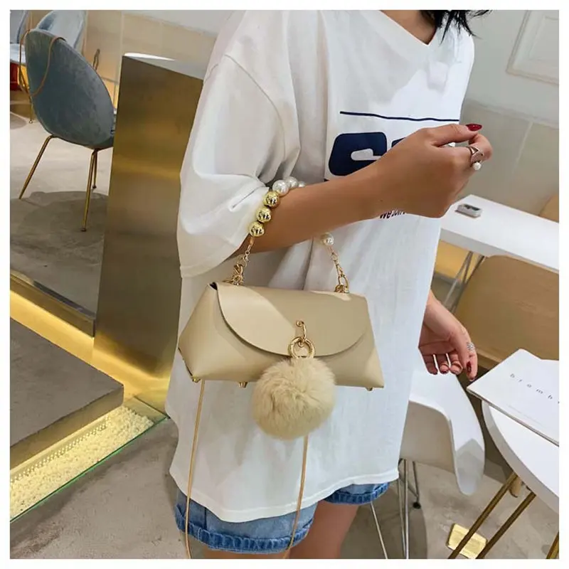 Роскошная женская кожаная сумка с помпоном пушистый шар бисерная цепь
