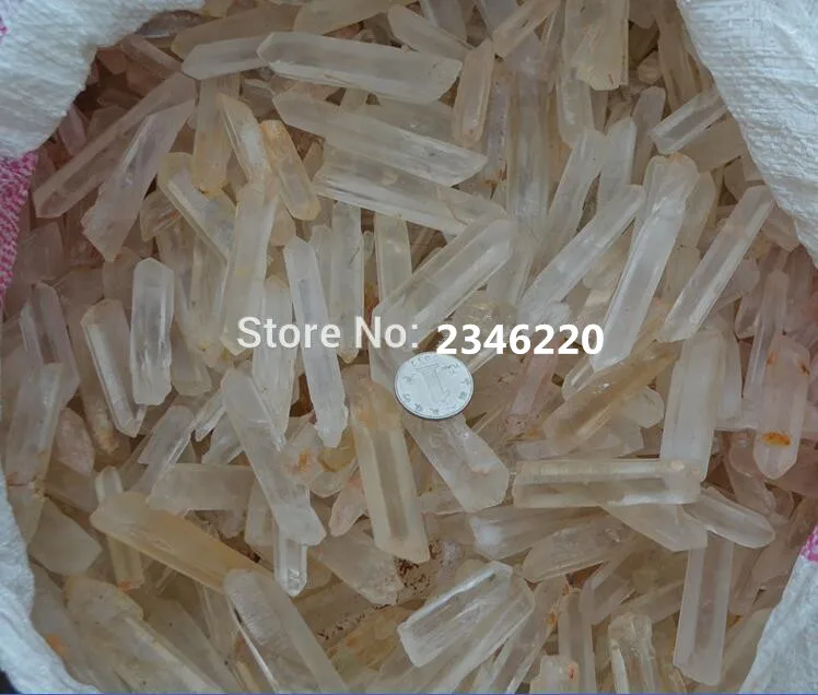 Натуральный небольшой прозрачный кварцевый кристалл 1000 г (фунтов) | Дом и сад