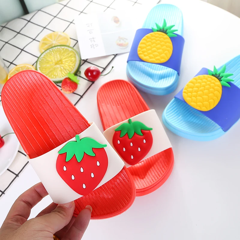 Модные летние женские шлепанцы с фруктами сандалии без задника женская обувь