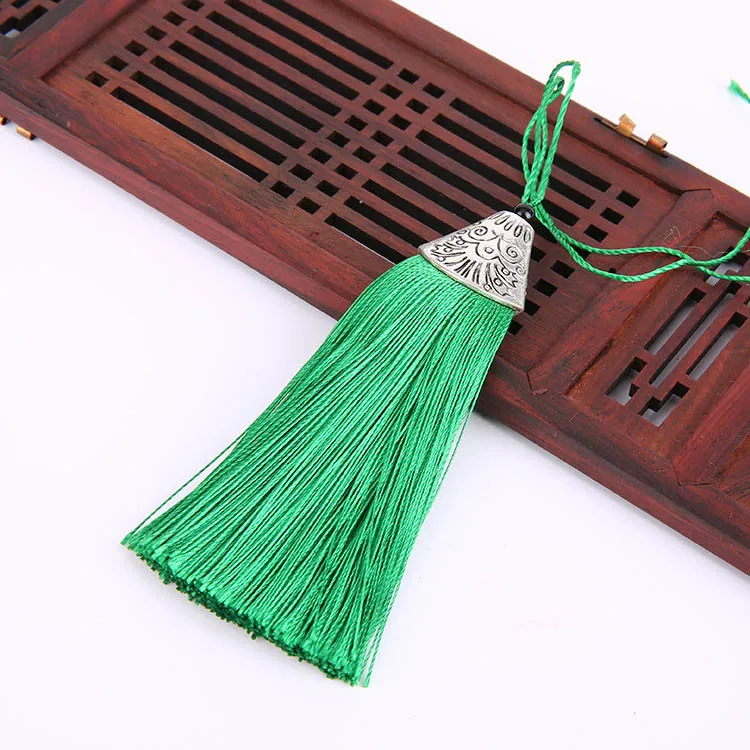 green 2 шт., 8 см, шелковые кисточки, бахрома, подвеска, кисточка, отделка, кисточки, занавеска, декор для брелка, серьги, фурнитура, сделай сам, рукоделие, ювелирные изделия - Цвет: green