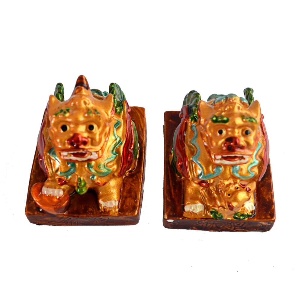 

Hot Selling Resin Sculpture Pi Xiu Lucky Decoration Products Feng Shui Protective Hand Paint Pair Pi Yao For Wealth