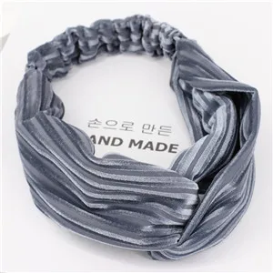 Grey Headband Новое поступление, модная женская бархатная Базовая повязка на волосы с крестиком для девушек, элегантная повязка на голову для колледжа, женские мягкие аксессуары для волос - Цвет: Grey Headband