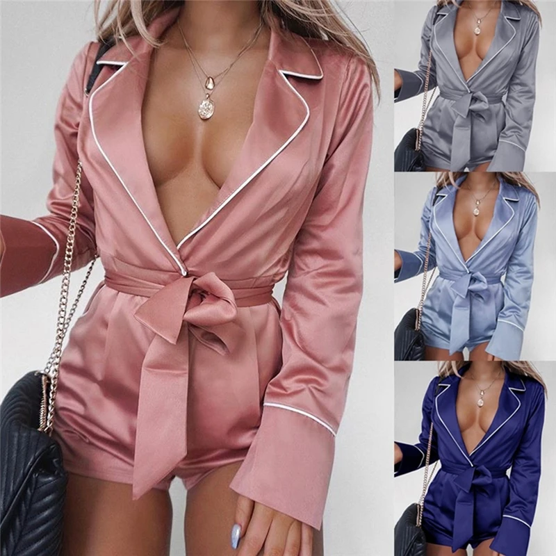 Комбинезон женский короткий с отложным воротником пикантный элегантный ромпер