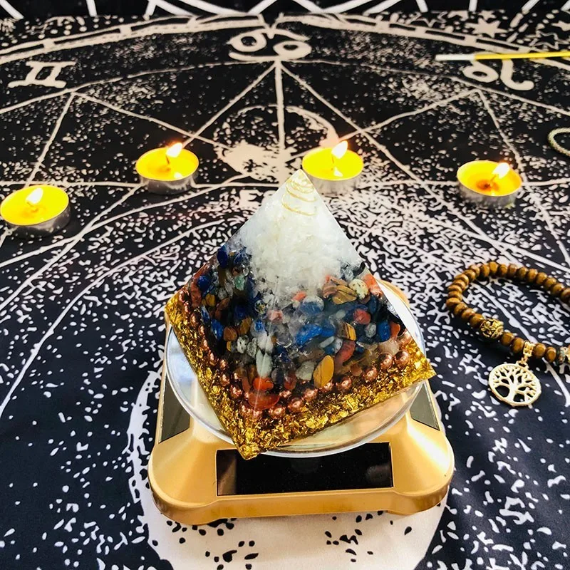 AURAREIKI Orgonite Pyramid Raziel Sahasrara Chakra Natural White Crystal Color Crystal Resin Pyramid Crafts Symbolizes Beautiful
