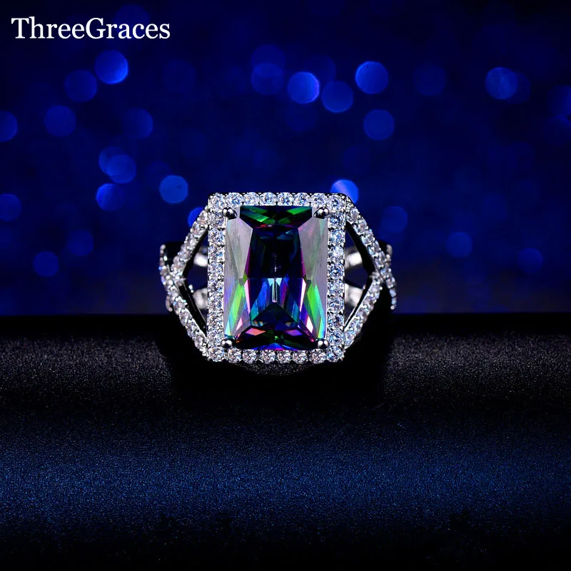 Женские кольца ThreeGraces длинные квадратные с мистическим радужным белым цирконием