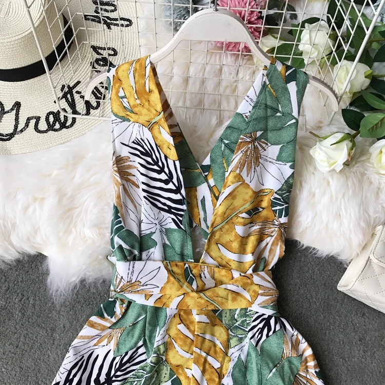 Пляжный Boho короткий женский летний комбинезон с открытой спиной и v-образным вырезом без рукавов комбинезон корейский цветочный принт плюс размер женский комбинезон