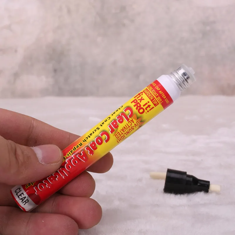 Ручка для рисования VSTM Fix It PRO Clear Coat применение автомобильного аппликатора