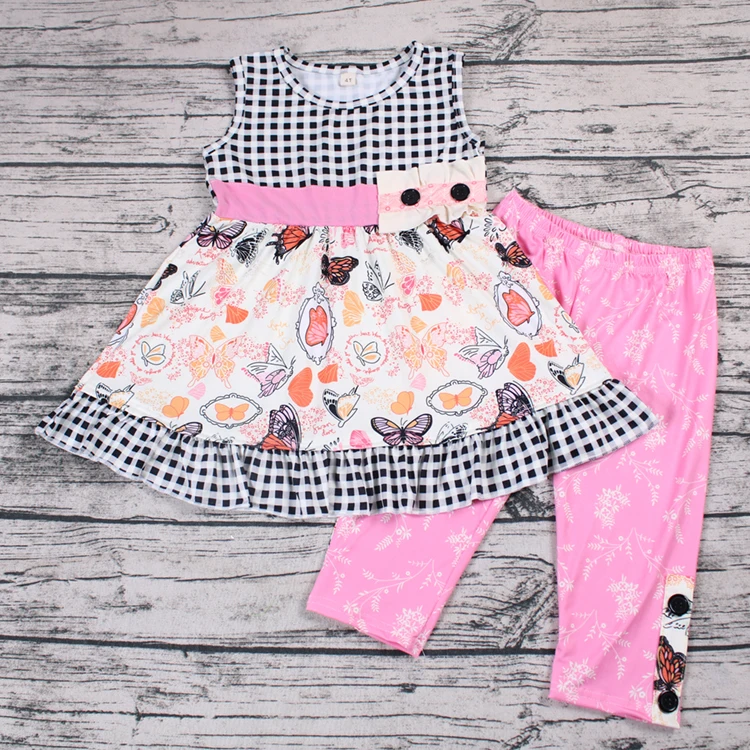 

2019 fall baby girl hot sale 2pcs Capris suit with button decoration