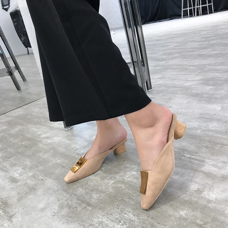 2019 женские босоножки на высоком каблуке 3 см с металлическими украшениями