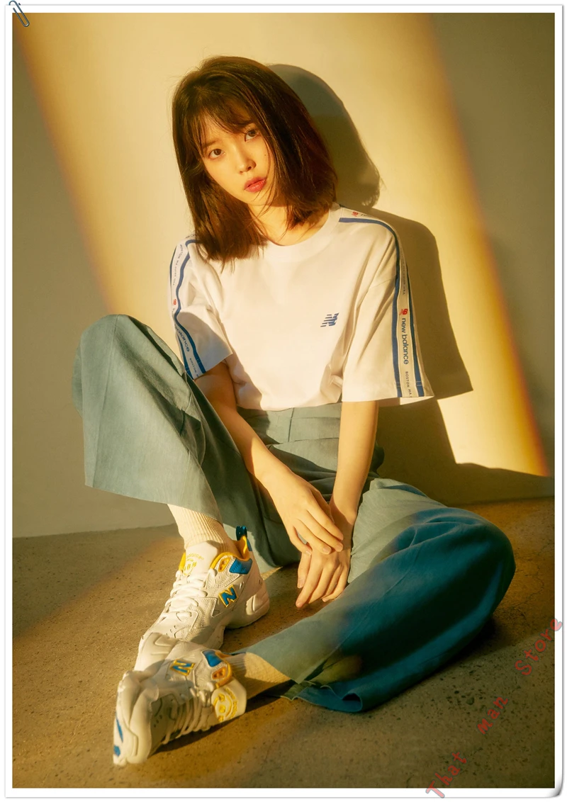 Кофе IU Lee Ji Eun Южная Корея красивая модель белая крафт-бумага плакаты декоративный настенный плакат украшение дома 42*30 см - Цвет: Кофе