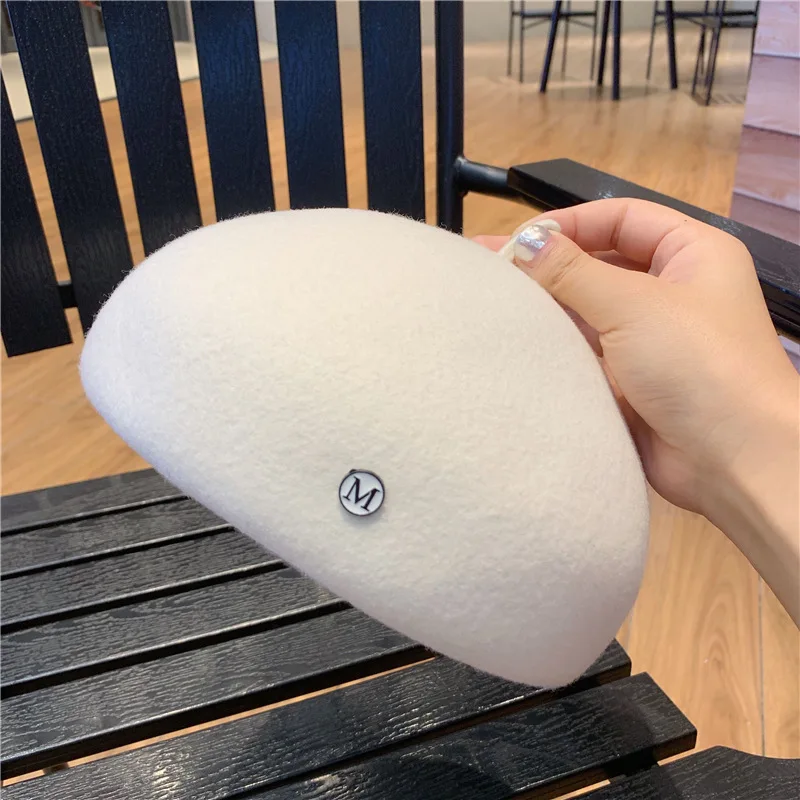 01906-yuchun-M warm White WOOL Beret  cap men women leisure painter hat