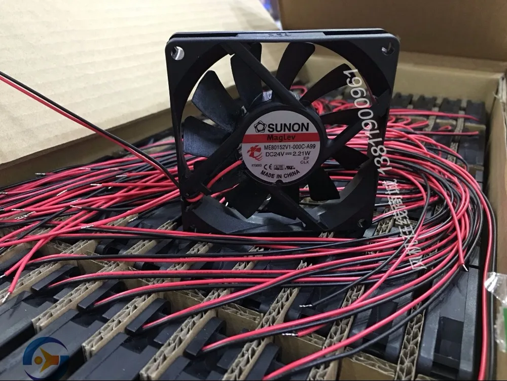 SUNON ME80152V1-0000-A99 Вентилятор охлаждения сервера DC 24 В 2,21 Вт 80x80x15 мм