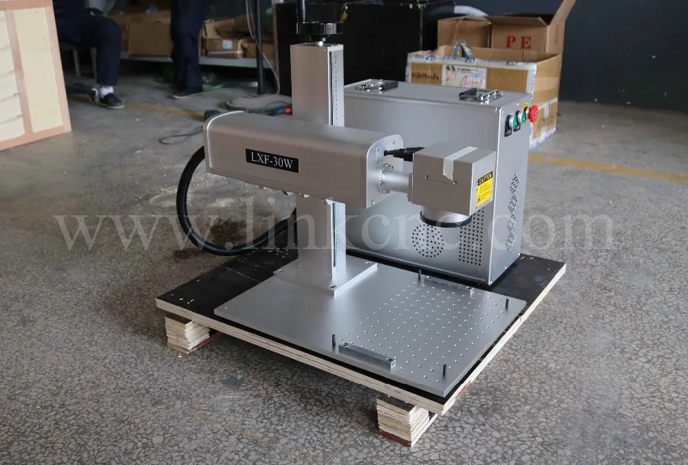 30 Вт raycus мини волоконно лазерная маркировочная машина с низкой ценой