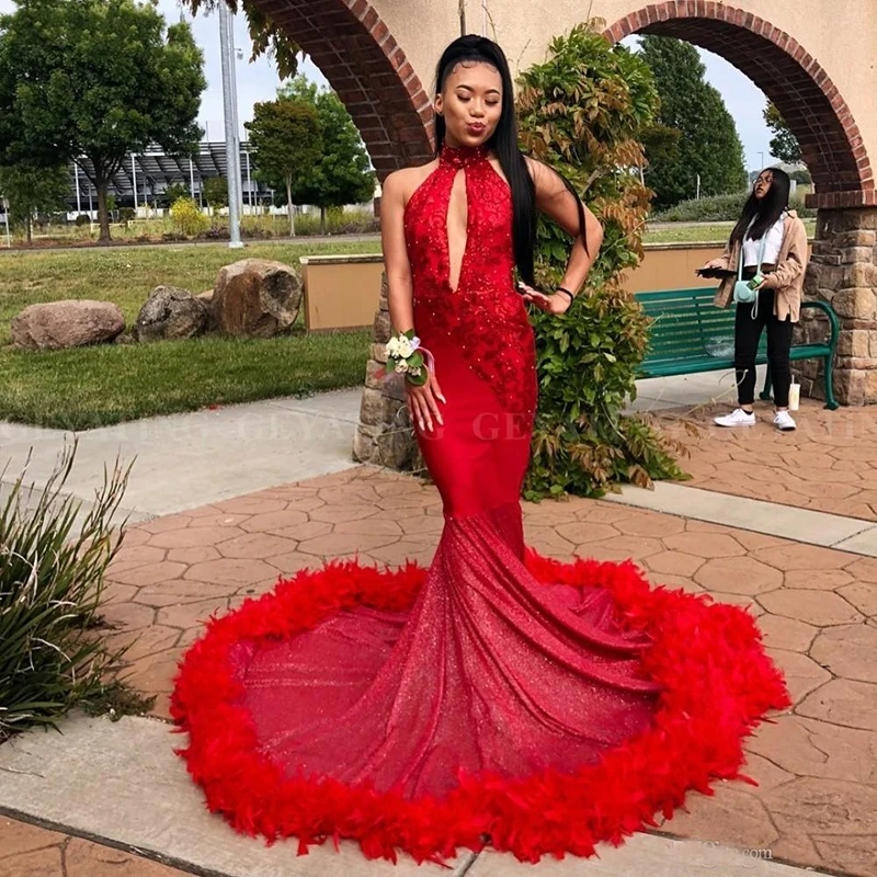 Sexy Red Feather Mermaid 2K19 Prom Dresses Backless Halter Lace Black Girls African Arabic Formal Evening Party Gowns | Свадьбы и