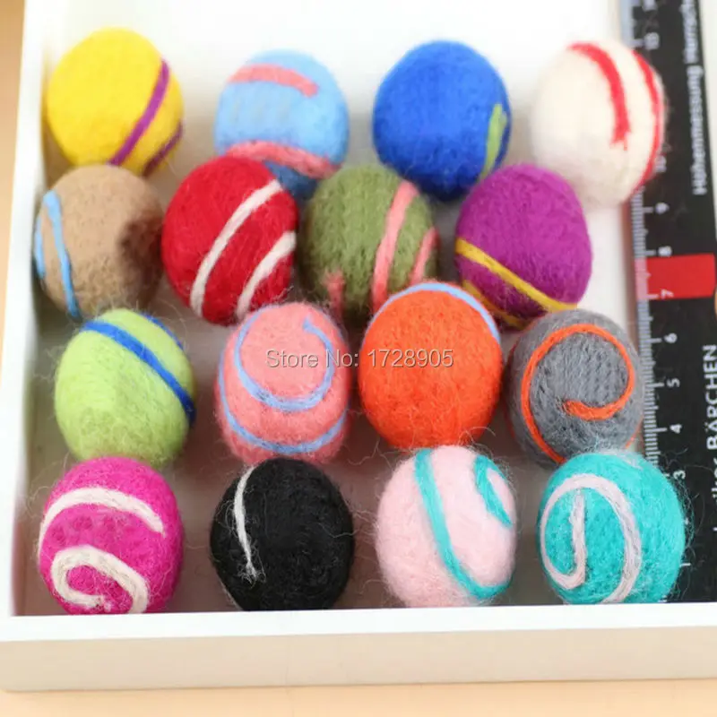 Wool Felt Ball Stripe 30mm Colorful Striped Felt Balls 10pcs Wool Pom Pom Gumball Craft Decoration DIY Christmas Accessories