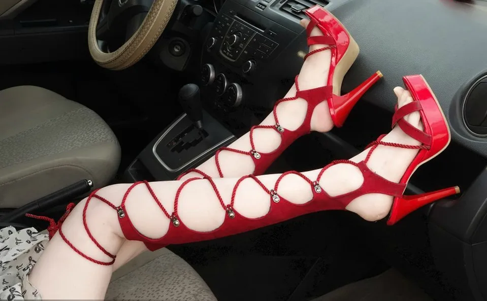 Young sexy girl's silicone feet sex toy foot fetish toys porn real skin dolls rubber solid realistic for male machines |
