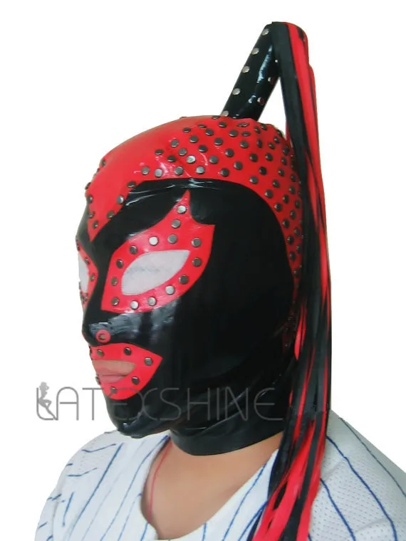 Маска с капюшоном из латекса черного и красного цвета Женская Ручная работа