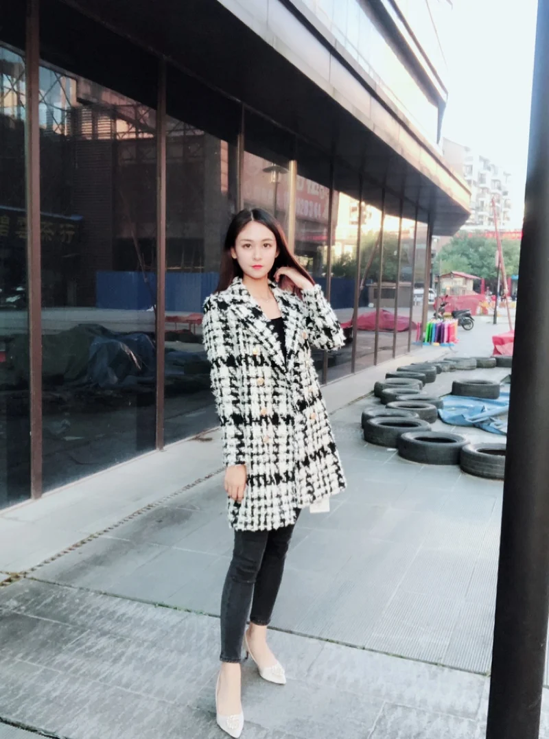 Новое качественное шерстяное пальто в клетку|Женские пальто| |