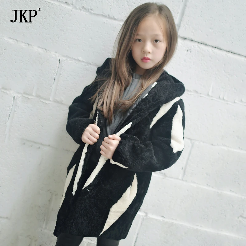 2018 winter children s Leather sheep fur coat for boys girls fur jacket plus cotton warm coat clothing