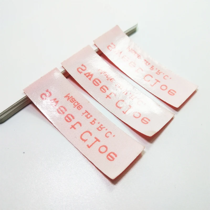Пользовательские вышитые аксессуары для одежды петля СГИБ этикетки под заказ