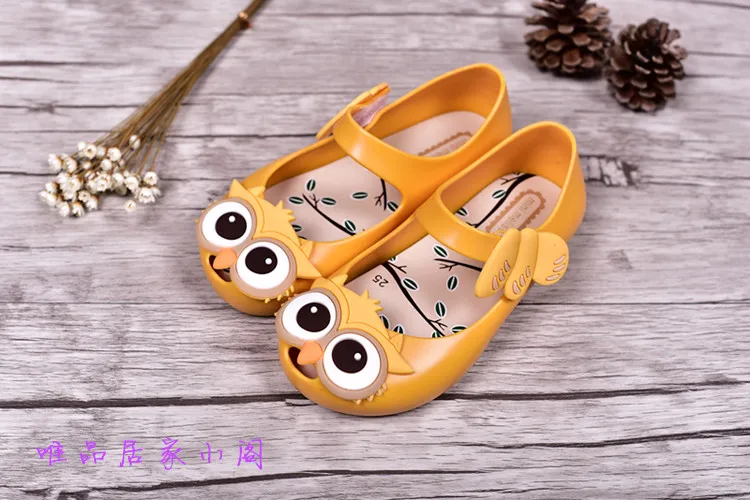 Обувь с рисунком Совы Сандалии для маленьких девочек изображением Минни Летняя