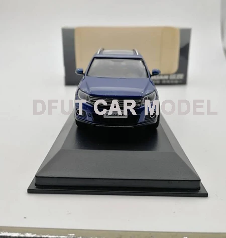2 Литая 1:43 игрушечная спортивная модель автомобиля TIGUAN из сплава, детские игрушечные машинки, оригинальные авторизованные подлинные детские игрушки, подарок - Цвет: 2