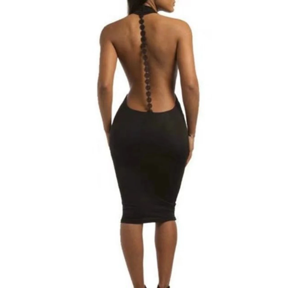 Женское облегающее платье с глубоким v образным вырезом и открытой