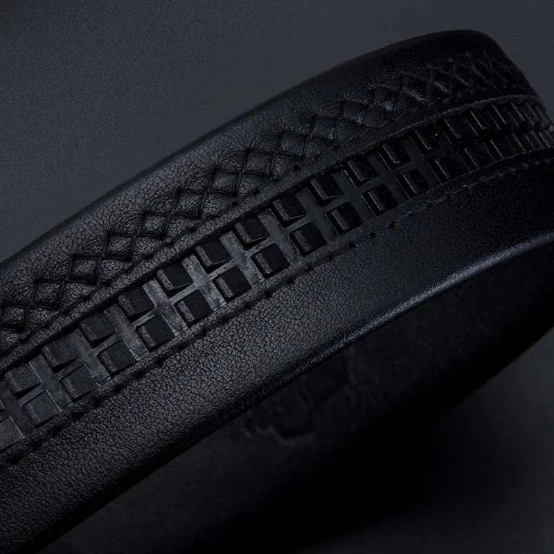 Мужской ремень BISON DENIM черный из натуральной кожи с автоматической пряжкой