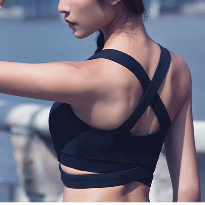 Женщина Push Up Крест Растениеводство Топ спортивный бюстгальтер Женский