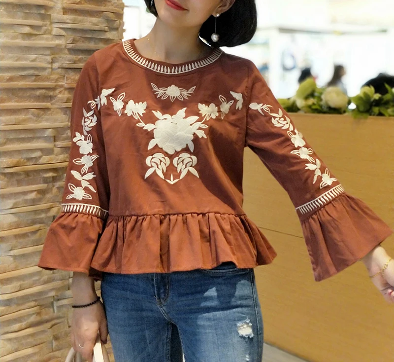 Женская Новая повседневная хлопковая короткая вышивка с расклешенными рукавами