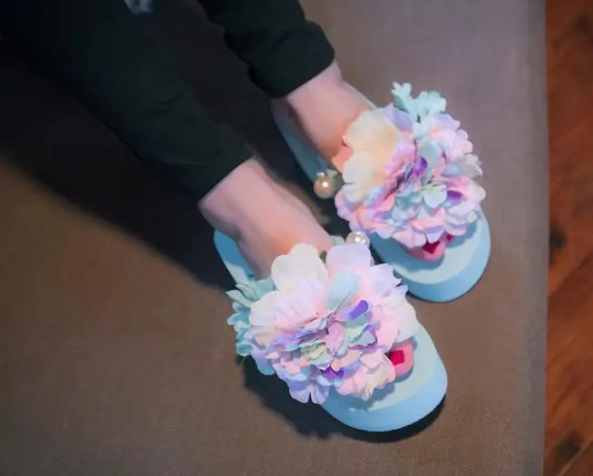 2017 г. специальное предложение женские сандалии шлепанцы удобные на танкетке