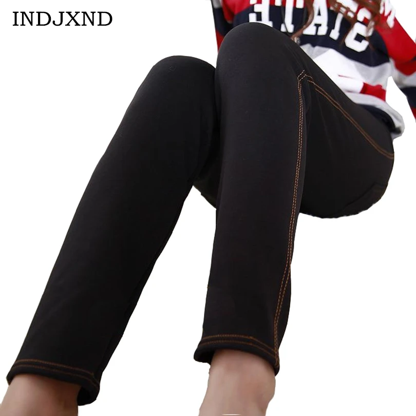 

Джинсы-карандаш женские зимние х/б, с эффектом пуш-ап