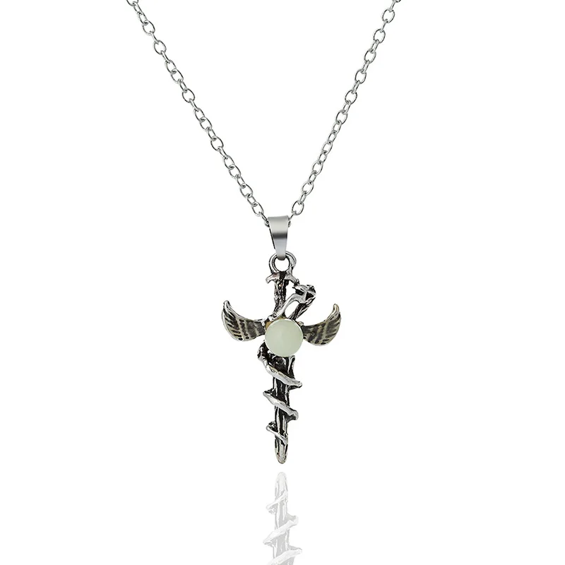 Винтажная светящаяся в темноте цепочка подвеска с мечом и птицей ожерелье для