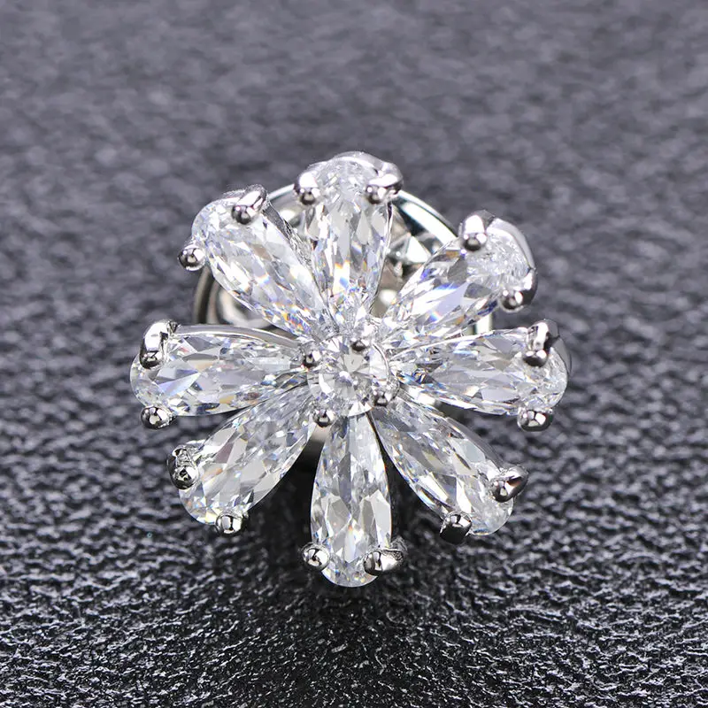 Блестящие стразы белый цирконий снежный цветок броши для женщин медный зажим на