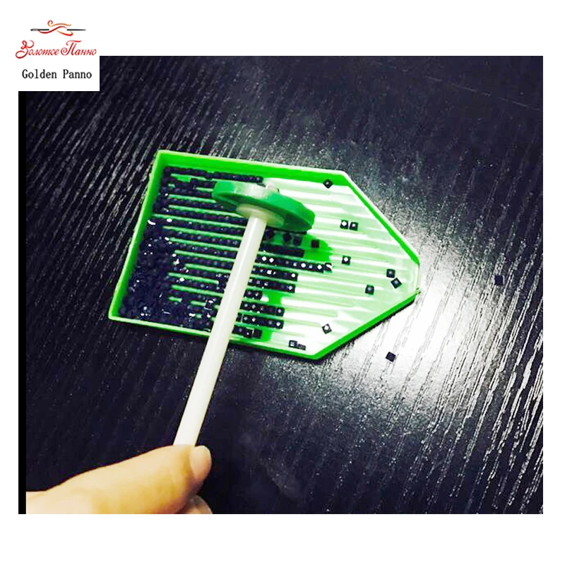 

Embroidery Diamond mosaic tool DIY 5D painting Diamond stitch Rotate pen for square round Diamond Convenient and fast Rhinestone