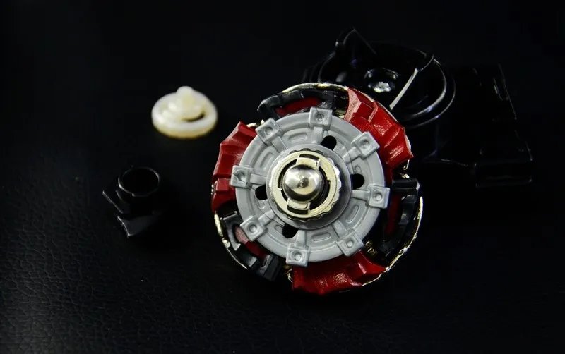 Набор волчков oMoToys Beyblades набор 4D металлических лезвий Fusion LDrago Guardian BB121 S130MB