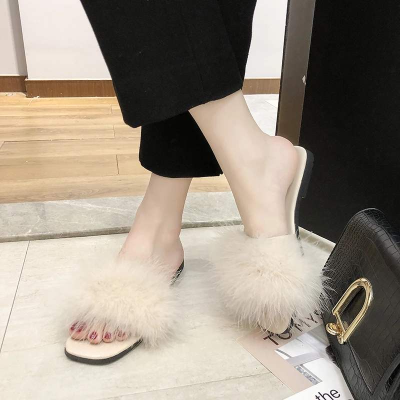 2019 г. летняя обувь новые тапочки на натуральном меху женские Вьетнамки меховые
