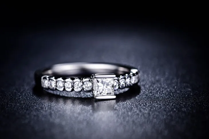 ZOCAI натуральный огранка «Принцесса» 0,24 КТ сертифицированный центр Diamond 0,27 Ct боковой из белого золота 18 карат обручальное женское кольцо W05458