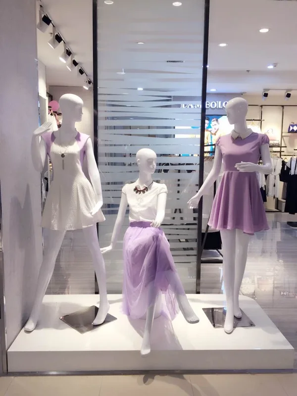 Fashionable Best Quality Fiberglass White Mannequin Full Body Mannequin Made In China