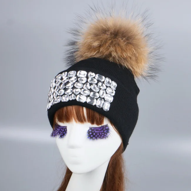 Fur pom Для женщин и девушек, роскошная брендовая зимняя шапка, шапка бини, индивидуальный дизайн, прозрачные стразы из бисера, красивые женские и мужские, gorros, повседневные, skullies - Цвет: Fur pom