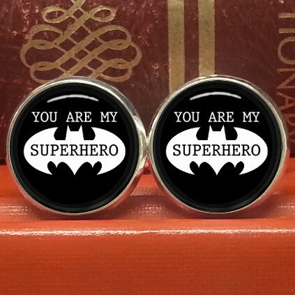 Аниме 2015 американский фильм Бэтмен латунные серьги-гвоздики для женщин 12 мм/0 47